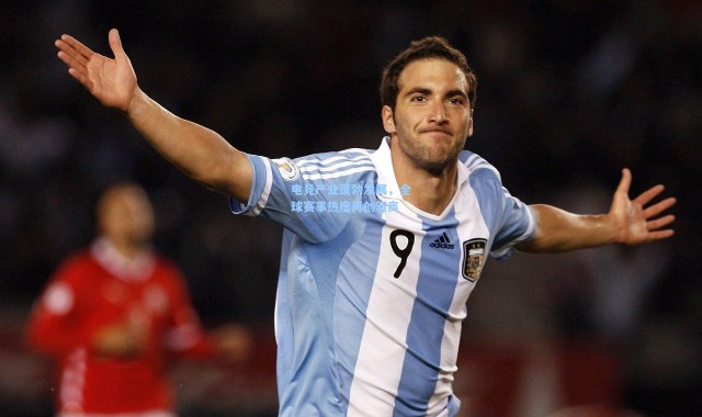 电竞产业蓬勃发展，全球赛事热度再创新高